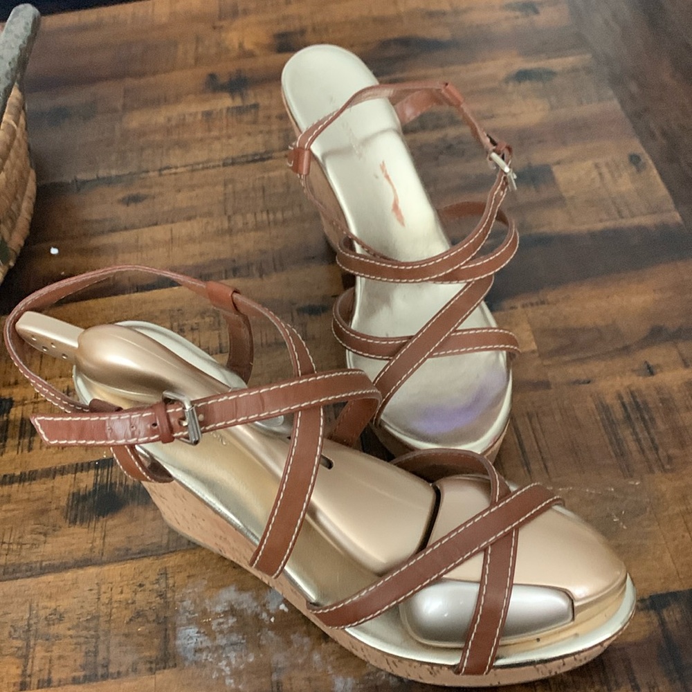 Banana Republic strappy wedge sandals size 10